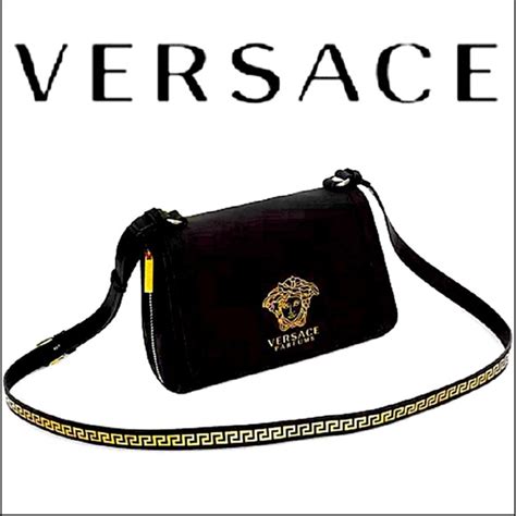 The Official Guide: Versace Bag Authent